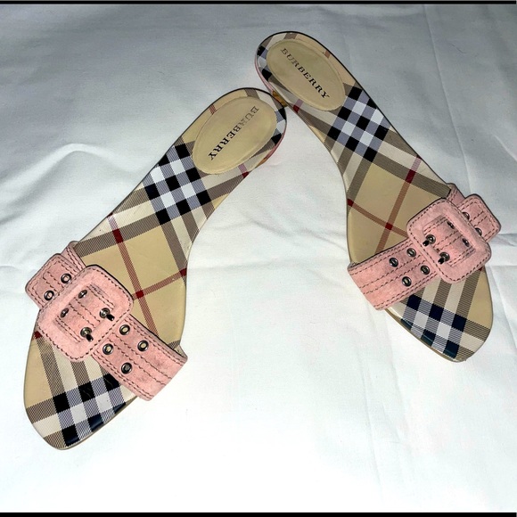 Authentic Burberry sandals - Picture 1 of 6